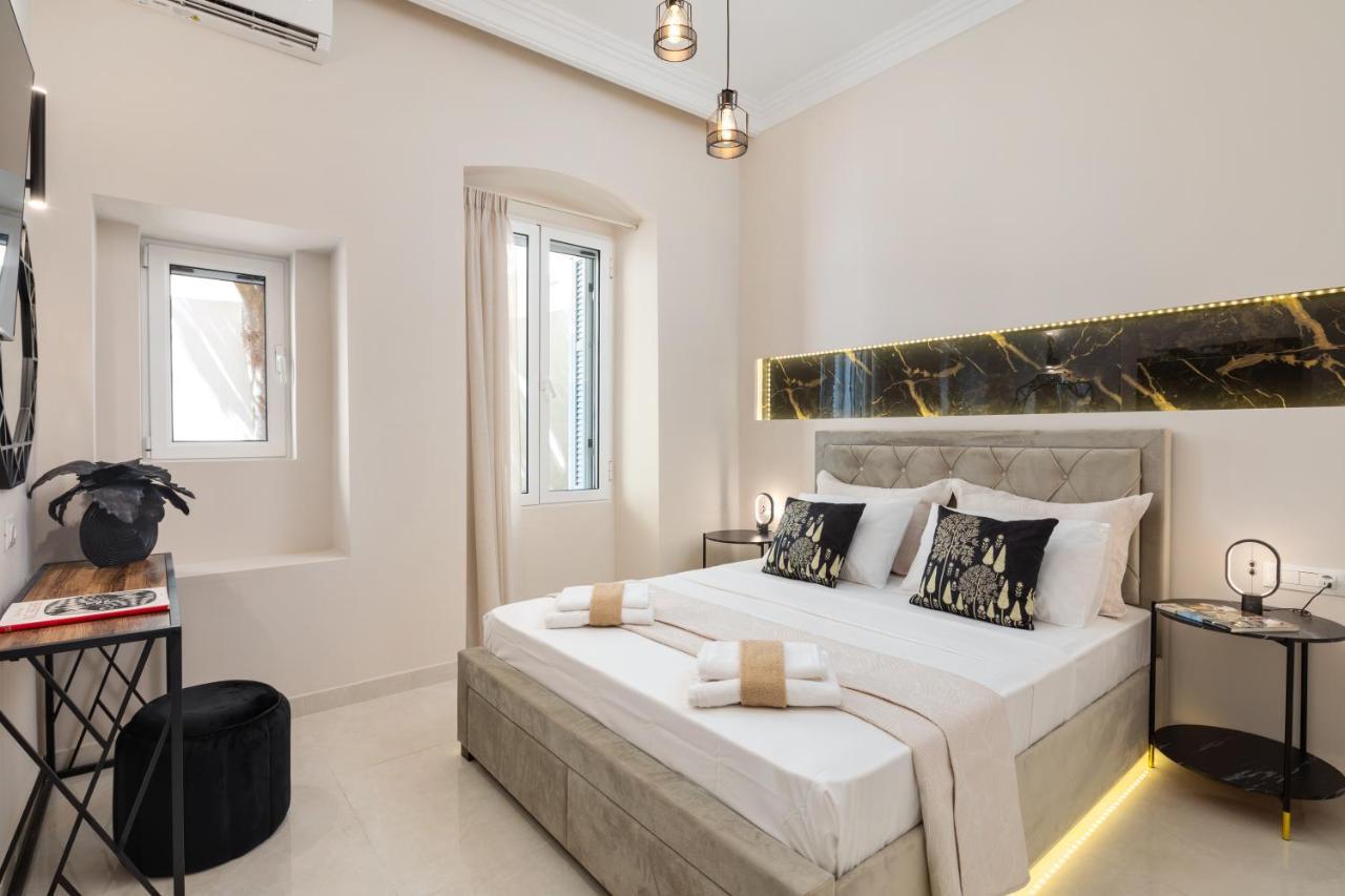 Modern-Vintage Old Town Suites Corfu  Ngoại thất bức ảnh