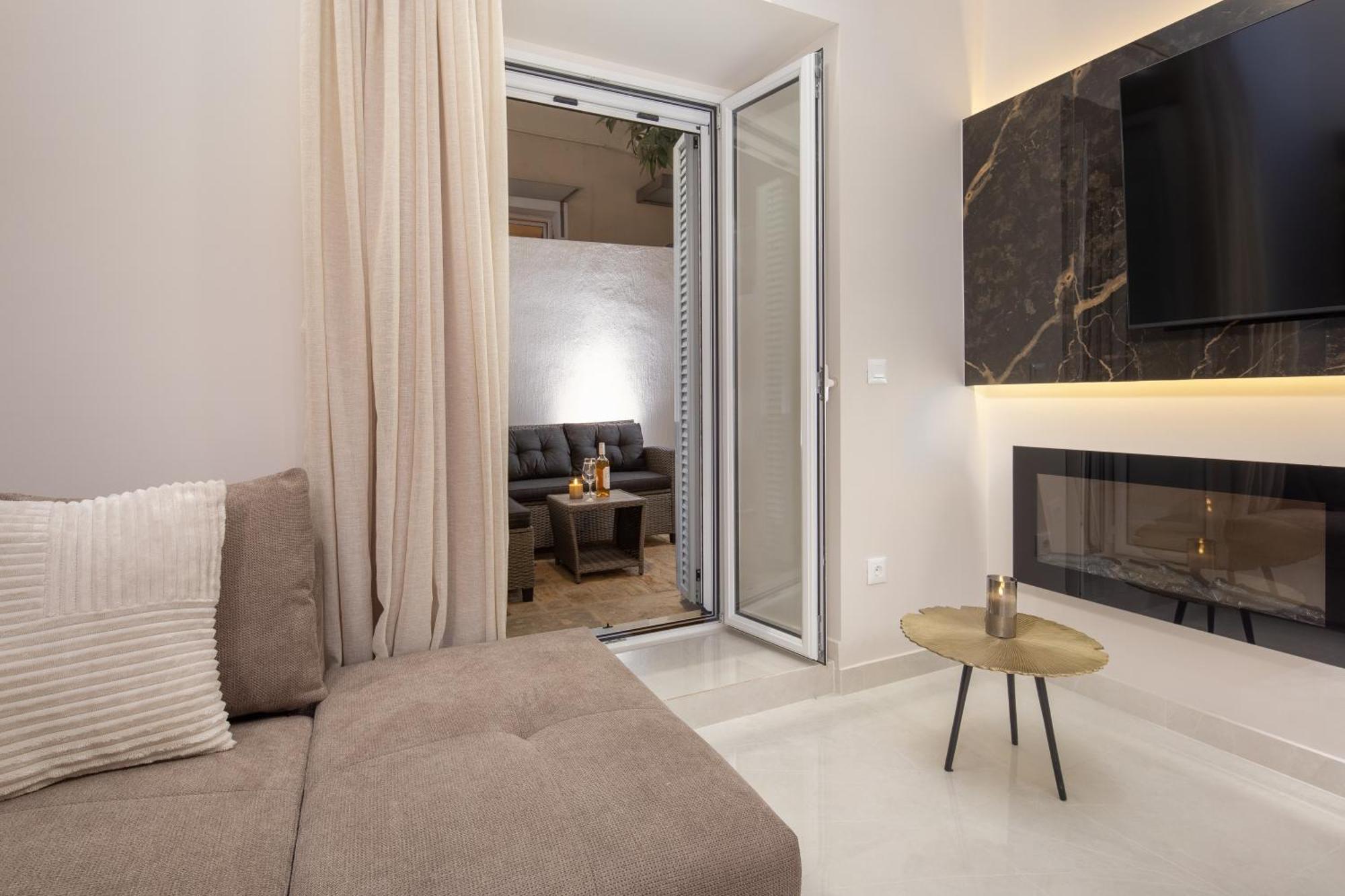 Modern-Vintage Old Town Suites Corfu  Ngoại thất bức ảnh